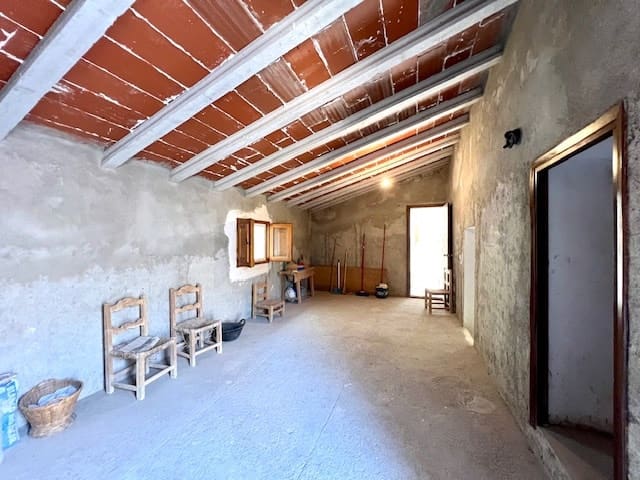 4 bedroom Finca/Country House for sale in Lubrin with garage - € 94,950 (Ref: 8424701)