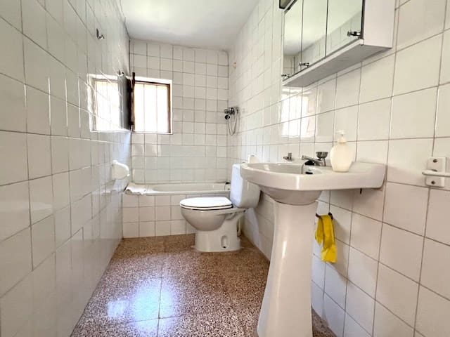 4 bedroom Finca/Country House for sale in Lubrin with garage - € 94,950 (Ref: 8424701)