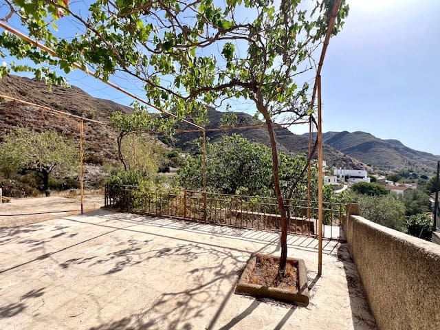 4 bedroom Finca/Country House for sale in Lubrin with garage - € 94,950 (Ref: 8424701)