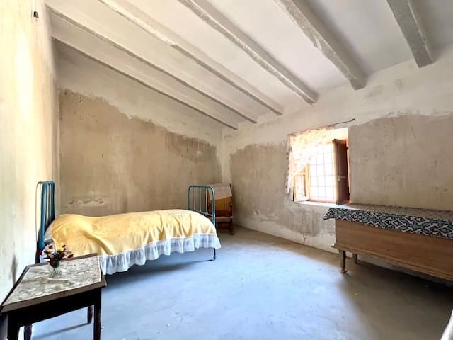 4 bedroom Finca/Country House for sale in Lubrin with garage - € 94,950 (Ref: 8424701)