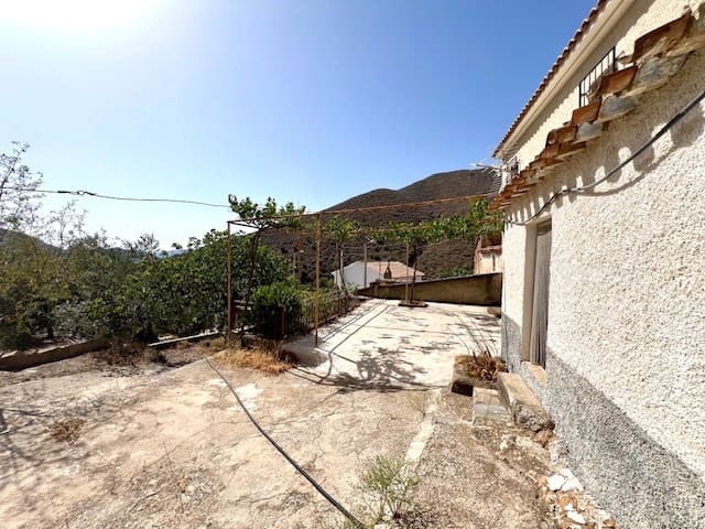 4 bedroom Finca/Country House for sale in Lubrin with garage - € 94,950 (Ref: 8424701)