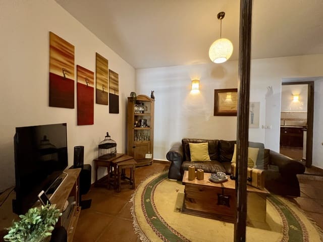 5 bedroom Townhouse for sale in Sorbas with pool - € 339,950 (Ref: 8462616)