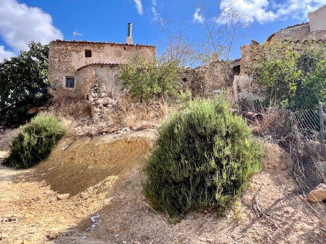 6 soveværelse Finca/Landehus til salg i Sorbas - € 84.950 (Ref: 8509826)