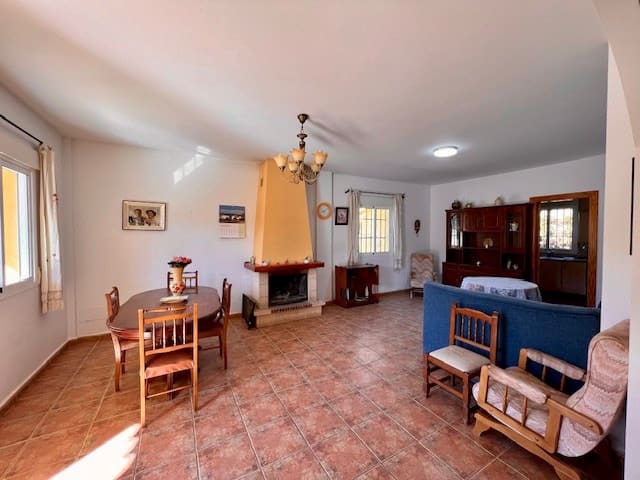 2 slaapkamer Villa te koop in Lubrin - € 120.000 (Ref: 8605448)