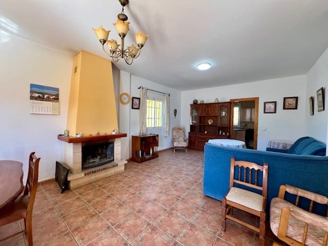 2 slaapkamer Villa te koop in Lubrin - € 120.000 (Ref: 8605448)