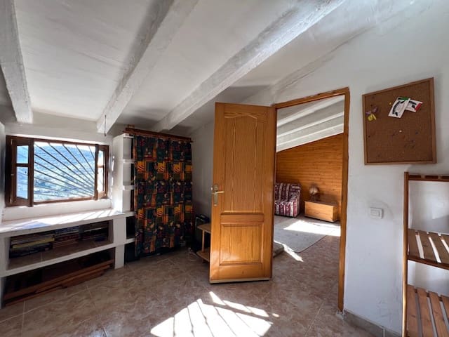 4 soveværelse Finca/Landehus til salg i Lubrín - € 69.950 (Ref: 8750621)