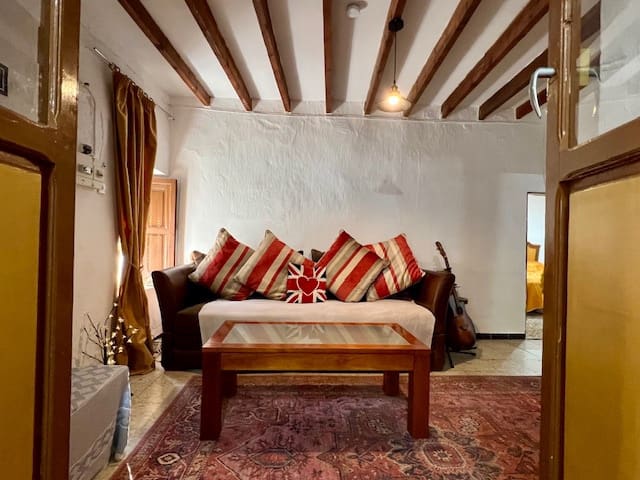 4 soveværelse Byhus til salg i Uleila del Campo - € 109.950 (Ref: 8766128)