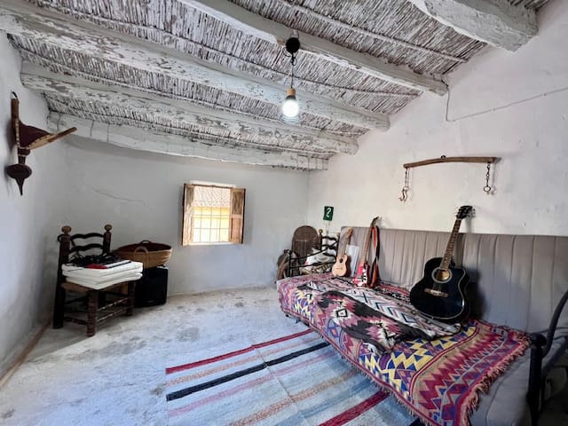 4 soveværelse Byhus til salg i Uleila del Campo - € 109.950 (Ref: 8766128)