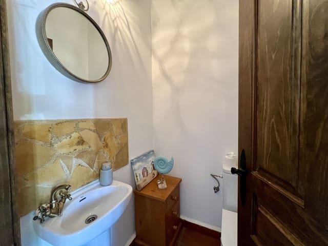 5 bedroom Townhouse for sale in Los Gallardos with pool - € 339,950 (Ref: 8800034)