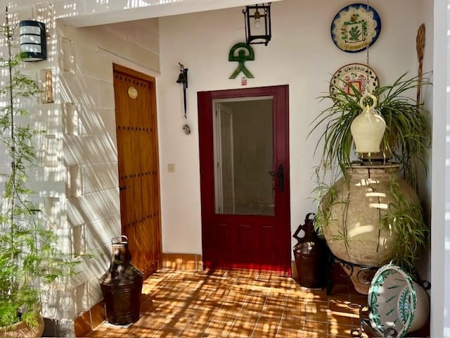 6 soveværelse Finca/Landehus til salg i Lubrin med swimmingpool - € 495.950 (Ref: 8911496)