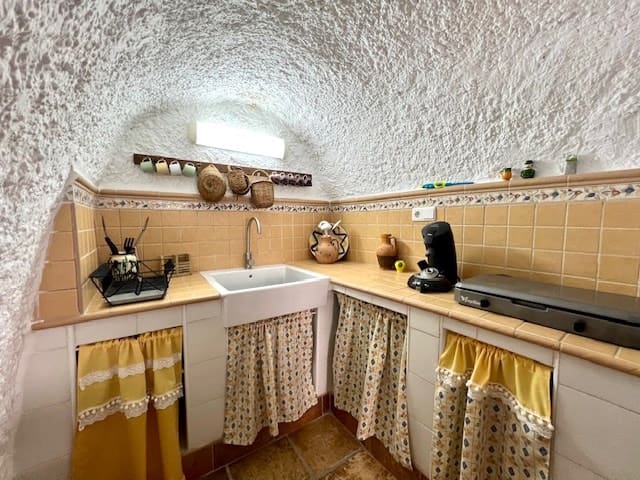 6 soveværelse Finca/Landehus til salg i Lubrin med swimmingpool - € 495.950 (Ref: 8911496)