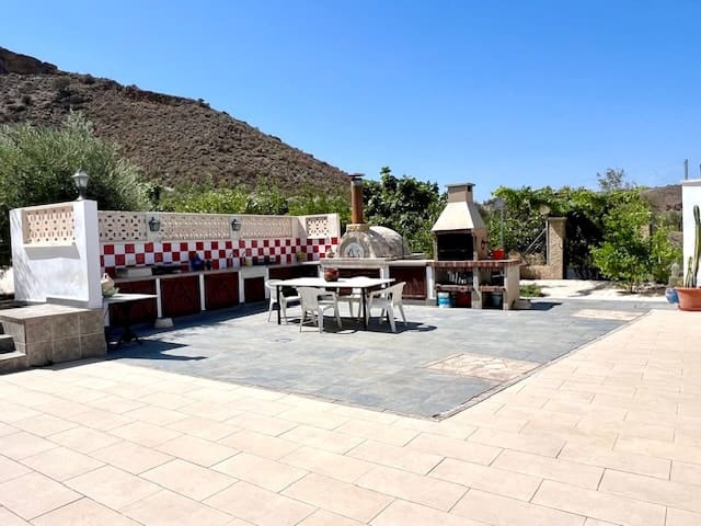 6 soveværelse Finca/Landehus til salg i Lubrin med swimmingpool - € 495.950 (Ref: 8911496)