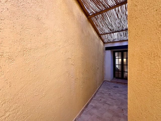 8 soveværelse Byhus til salg i Uleila del Campo - € 190.000 (Ref: 8931427)