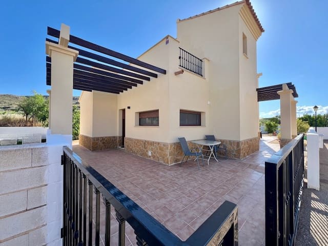 3 soverom Villa til salgs i Cariatiz - € 219 000 (Ref: 9002487)