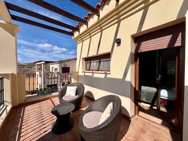 3 soverom Villa til salgs i Cariatiz - € 219 000 (Ref: 9002487)