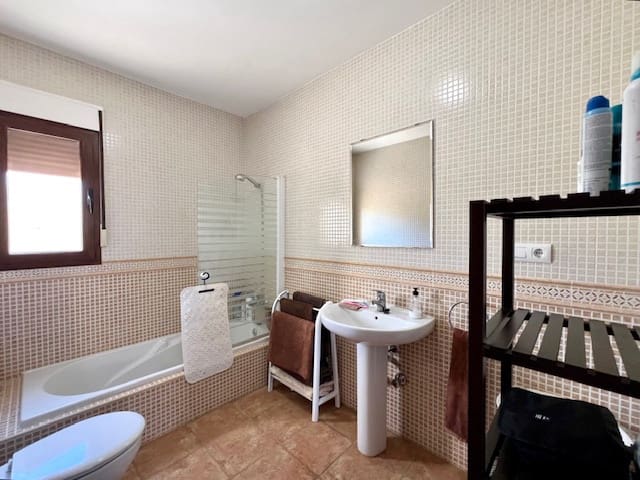 3 soverom Villa til salgs i Cariatiz - € 219 000 (Ref: 9002487)