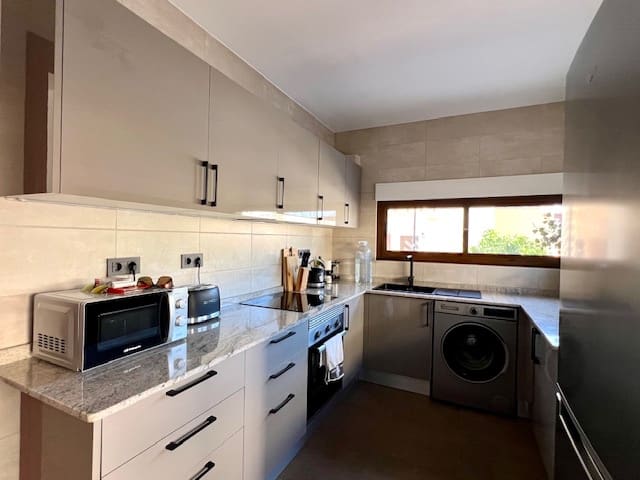 3 soverom Villa til salgs i Cariatiz - € 219 000 (Ref: 9002487)