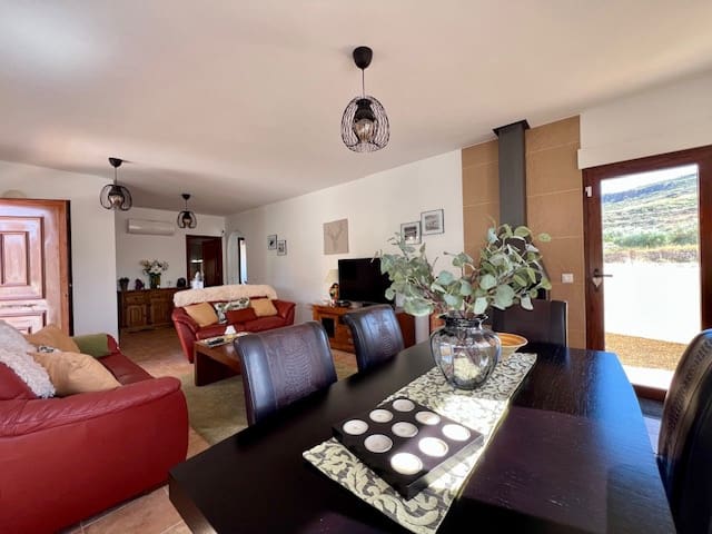 3 soverom Villa til salgs i Cariatiz - € 219 000 (Ref: 9002487)