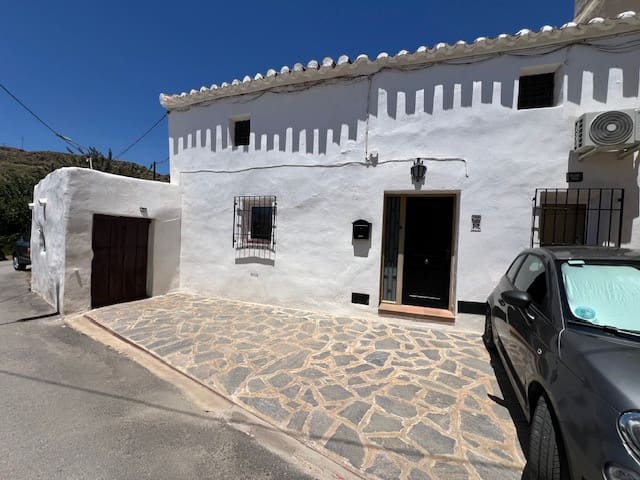 5 soveværelse Finca/Landehus til salg i Cariatiz, Sorbas - € 124.950 (Ref: 9019246)