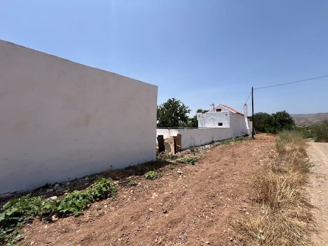 2 soveværelse Finca/Landehus til salg i Uleila del Campo med swimmingpool - € 169.000 (Ref: 9081958)