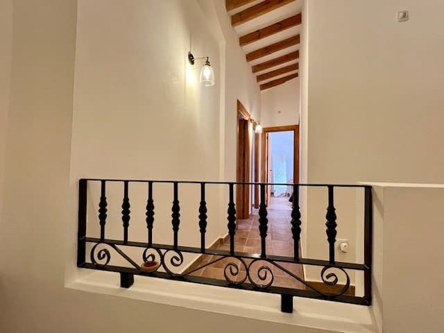 8 slaapkamer Huis te koop in Uleila del Campo - € 190.000 (Ref: 9130558)