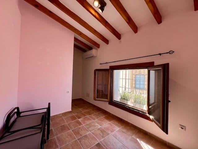 8 slaapkamer Huis te koop in Uleila del Campo - € 190.000 (Ref: 9130558)