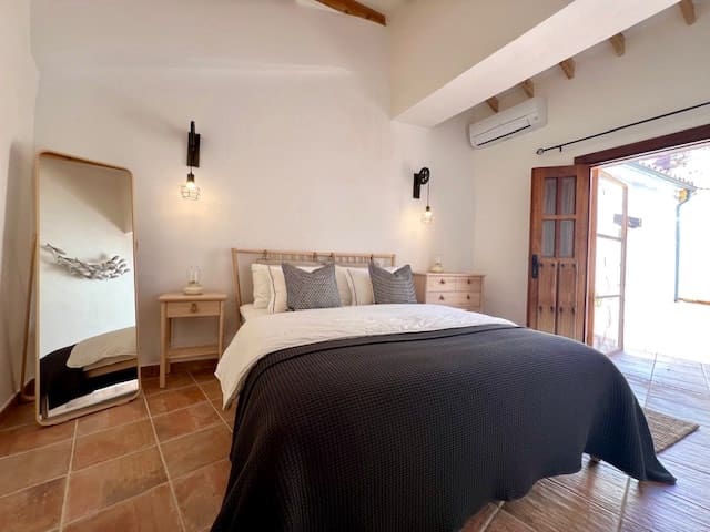 8 slaapkamer Huis te koop in Uleila del Campo - € 190.000 (Ref: 9130558)