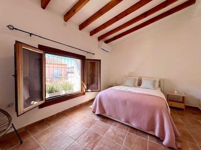 8 slaapkamer Huis te koop in Uleila del Campo - € 190.000 (Ref: 9130558)