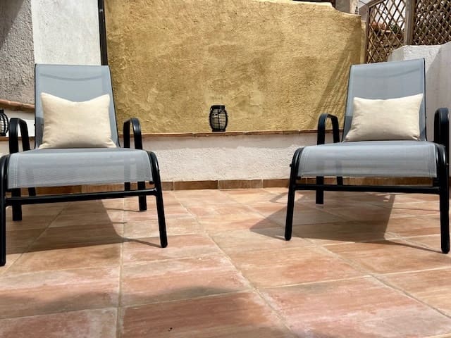 8 slaapkamer Huis te koop in Uleila del Campo - € 190.000 (Ref: 9130558)