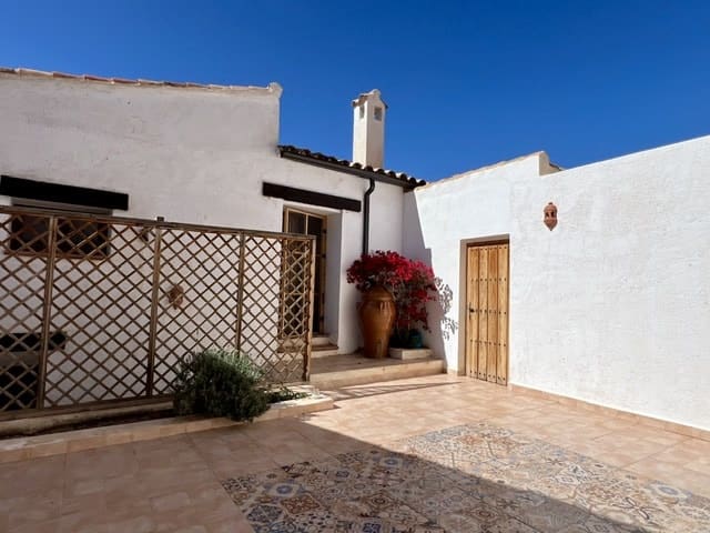 8 slaapkamer Huis te koop in Uleila del Campo - € 190.000 (Ref: 9130558)