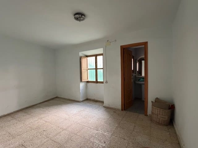 8 slaapkamer Huis te koop in Uleila del Campo - € 190.000 (Ref: 9130558)