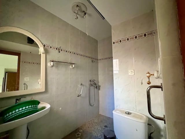 8 slaapkamer Huis te koop in Uleila del Campo - € 190.000 (Ref: 9130558)