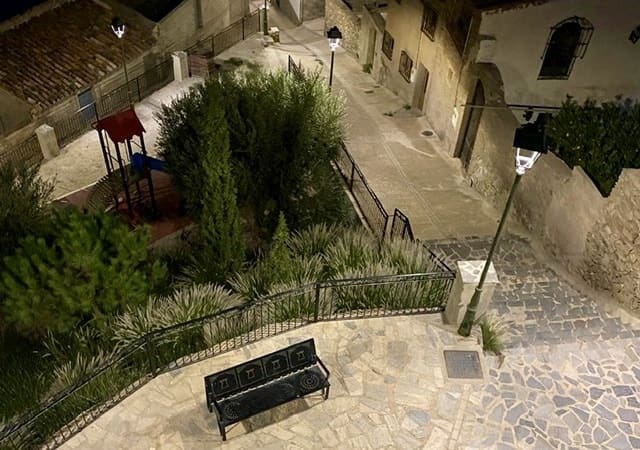 8 slaapkamer Huis te koop in Uleila del Campo - € 190.000 (Ref: 9130558)