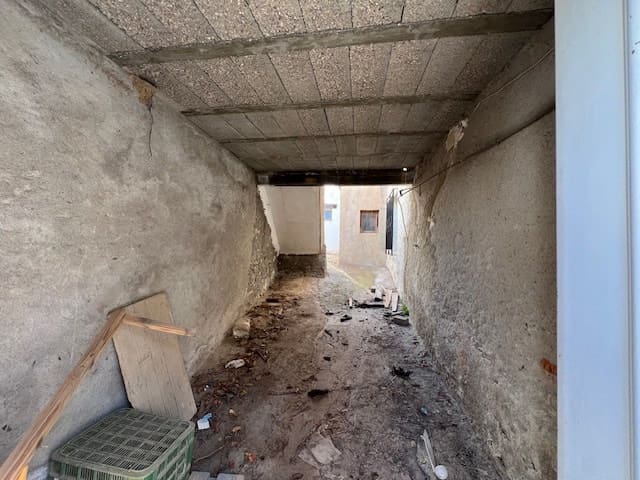 8 slaapkamer Huis te koop in Uleila del Campo - € 190.000 (Ref: 9130558)