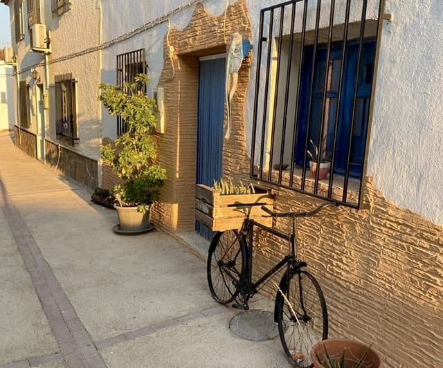 8 slaapkamer Huis te koop in Uleila del Campo - € 190.000 (Ref: 9130558)