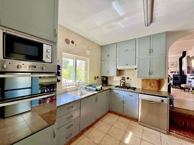 4 sypialnia Finka/Dom wiejski na sprzedaż w Lubrin z basenem - 198 500 € (Ref: 9176623)