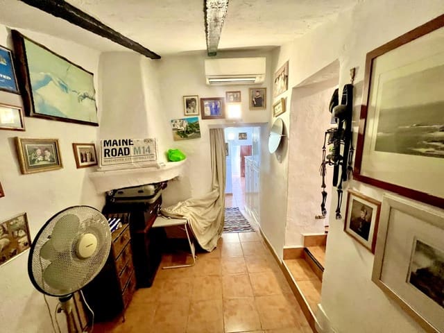 4 sypialnia Finka/Dom wiejski na sprzedaż w Lubrin z basenem - 198 500 € (Ref: 9176623)