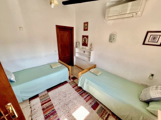 4 sypialnia Finka/Dom wiejski na sprzedaż w Lubrin z basenem - 198 500 € (Ref: 9176623)