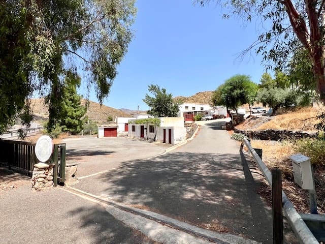 7 soveværelse Finca/Landehus til salg i Tabernas med swimmingpool - € 239.500 (Ref: 9211041)