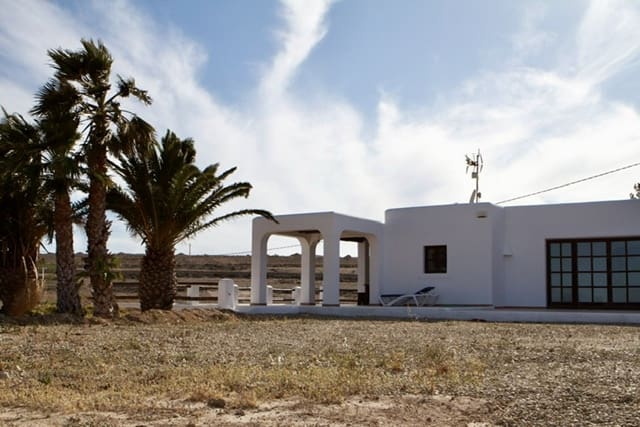 5 soveværelse Villa til salg i Agua Amarga - € 950.000 (Ref: 9285755)