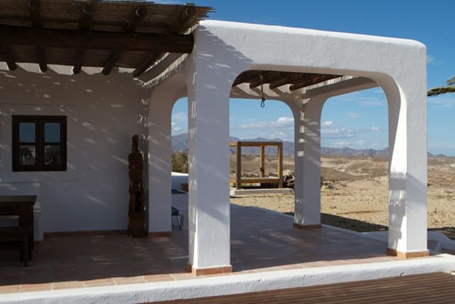 5 soveværelse Villa til salg i Agua Amarga - € 950.000 (Ref: 9285755)