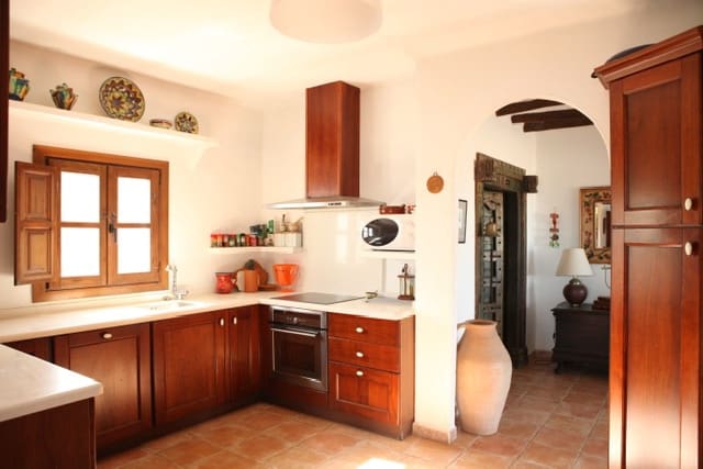 5 soveværelse Villa til salg i Agua Amarga - € 950.000 (Ref: 9285755)