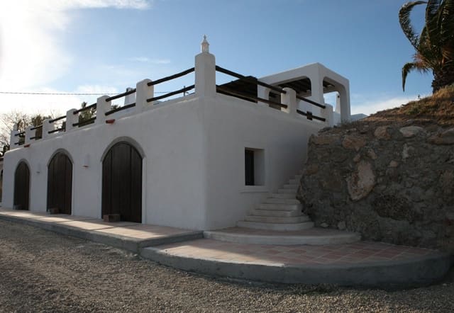 5 soveværelse Villa til salg i Agua Amarga - € 950.000 (Ref: 9285755)