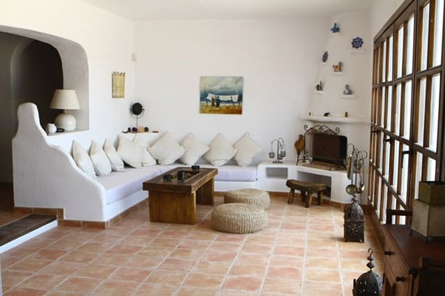 5 soveværelse Villa til salg i Agua Amarga - € 950.000 (Ref: 9285755)