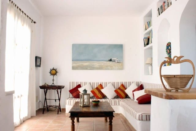 5 soveværelse Villa til salg i Agua Amarga - € 950.000 (Ref: 9285755)