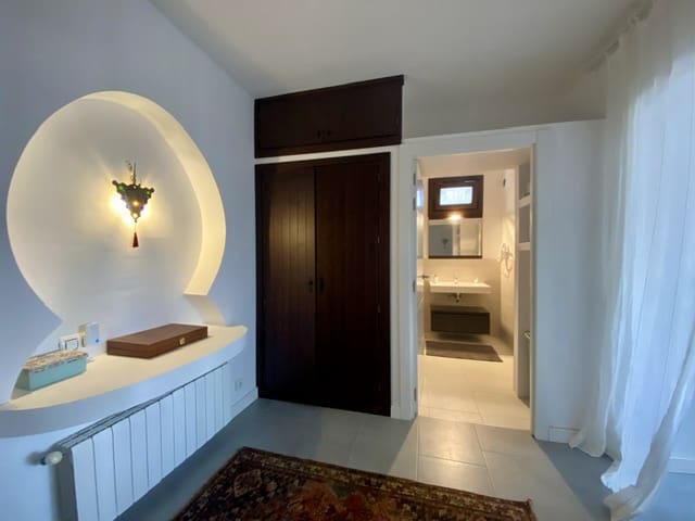 5 soveværelse Villa til salg i Agua Amarga - € 950.000 (Ref: 9285755)