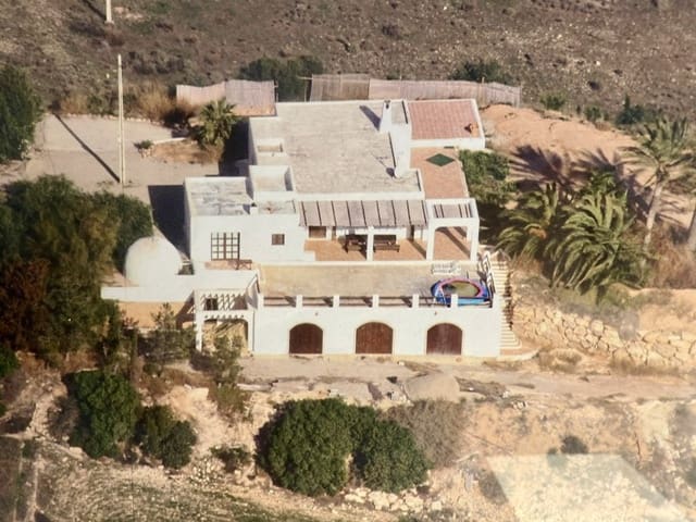 5 soveværelse Villa til salg i Agua Amarga - € 950.000 (Ref: 9285755)