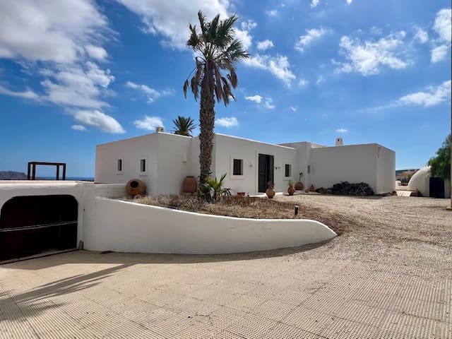 5 soveværelse Villa til salg i Agua Amarga - € 950.000 (Ref: 9285755)