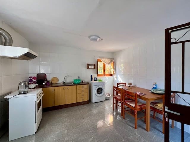 3 sypialnia Finka/Dom wiejski na sprzedaż w Lubrin - 125 000 € (Ref: 9324428)