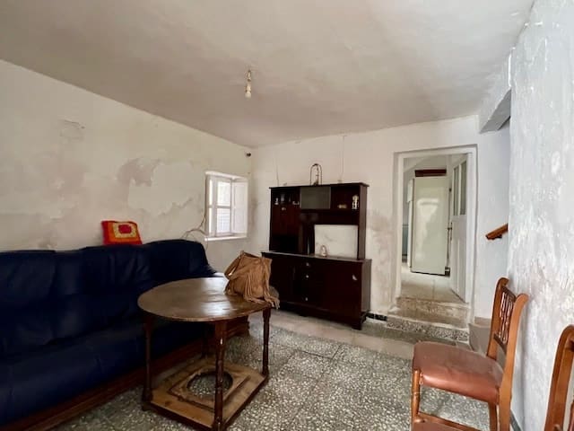 6 chambre Maison de Ville à vendre à Uleila del Campo - 50 000 € (Ref: 9356931)
